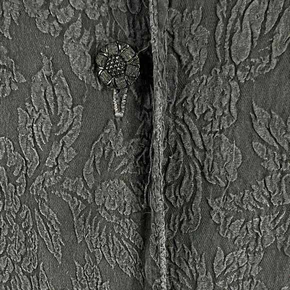 URU Cardigan Jacket Womens 3 Black Jacquard Crinkled Floral Artsy Boho Oversize - Picture 6 of 14